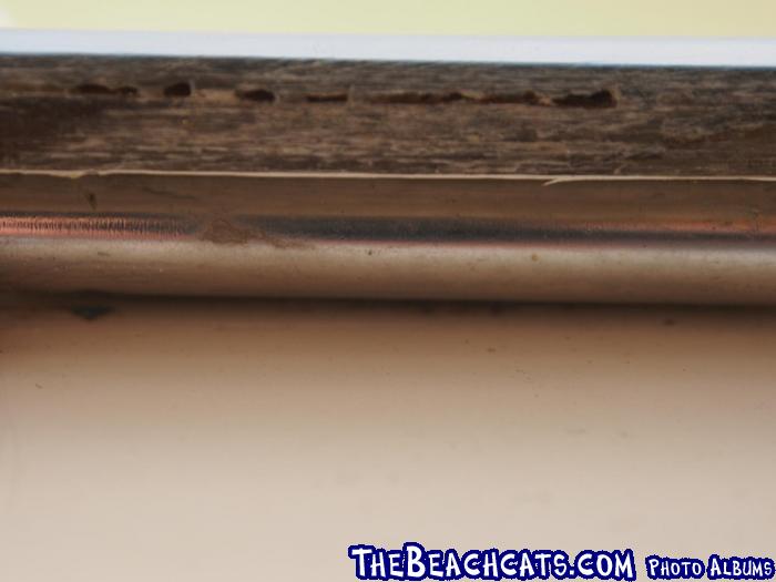under_lip_crack_4