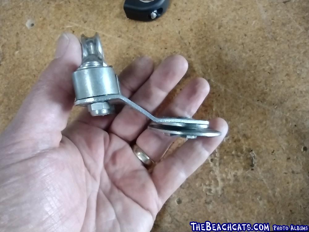 bent traveler cleat