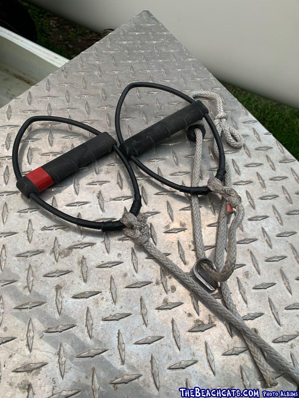 16 - Spares and Parts - trapeze