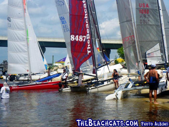 User log-in :: Catamaran Sailboats at TheBeachcats.com