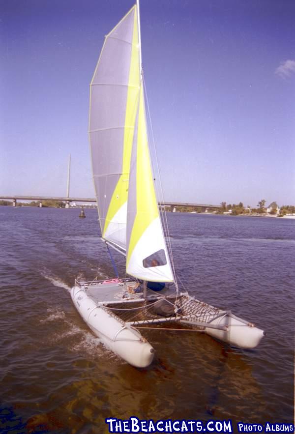 Ducky18 - inflatables catamarans (3)