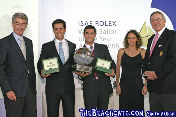  ISAF Rolex World Sailor of the Year Awards 2005 From left: Claudio Mariani, Director Rolex Singapore, Winners Fernando Echavarr